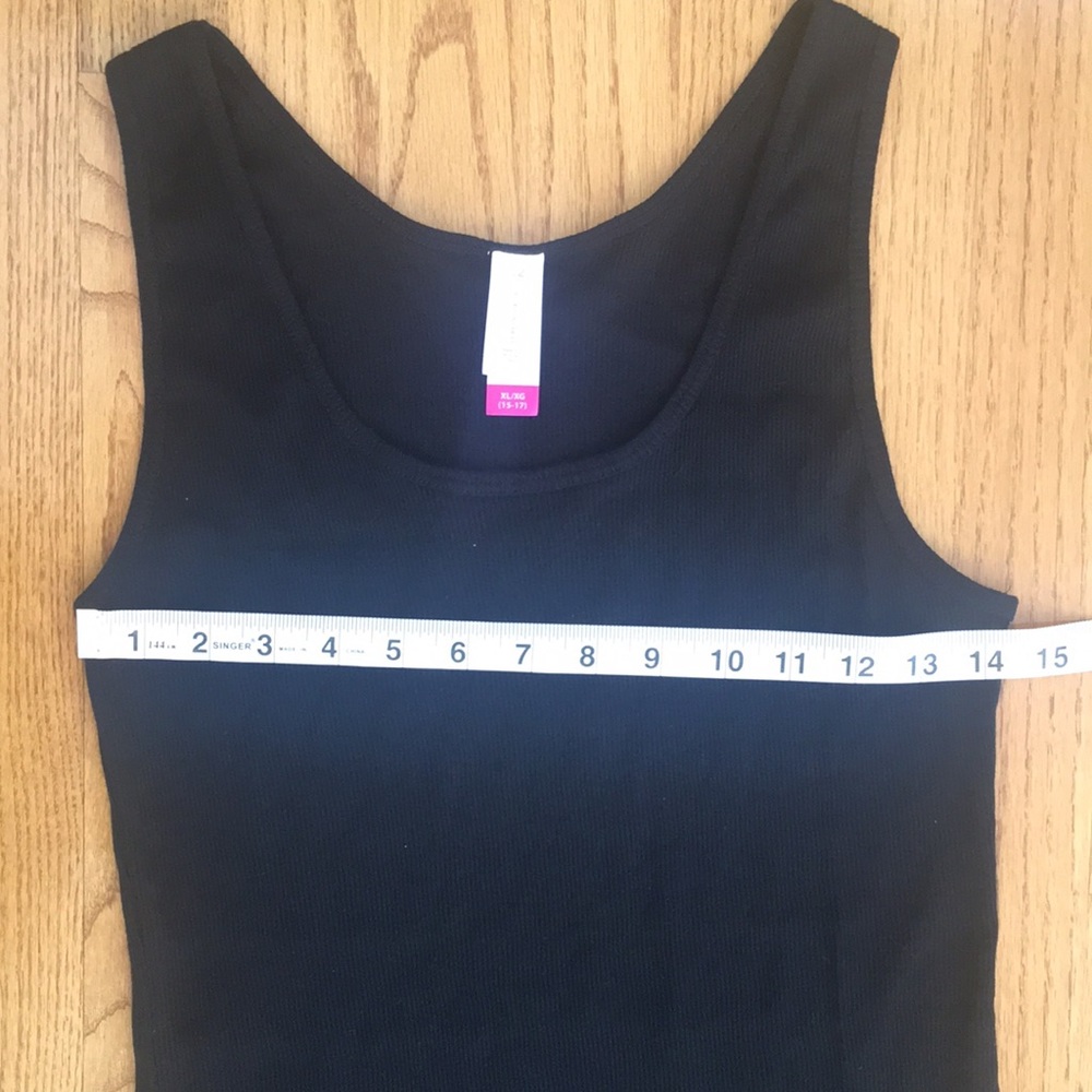 Women’s Tank Top Ribbed Black Long Size XL Bottom Laced - Picture 2 of 5